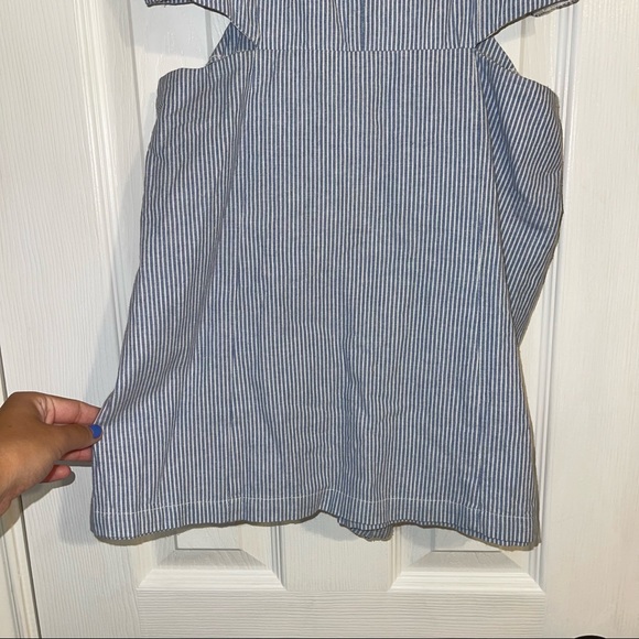 Striped cutout ruffle sleeve playsuit romper - Picture 6 of 11